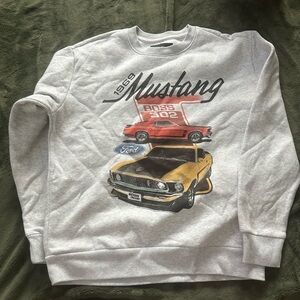 Hollister Mustang Sweatshirt – 1969 Ford Boss 302 Graphic | Size Small